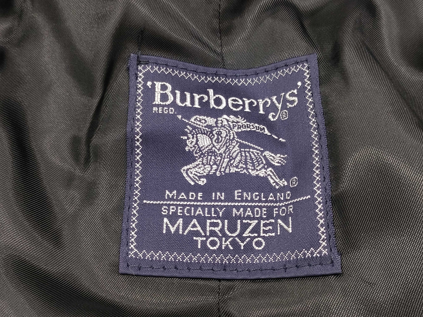 BURBERRY Coat Women's/Black Logo Button Coat