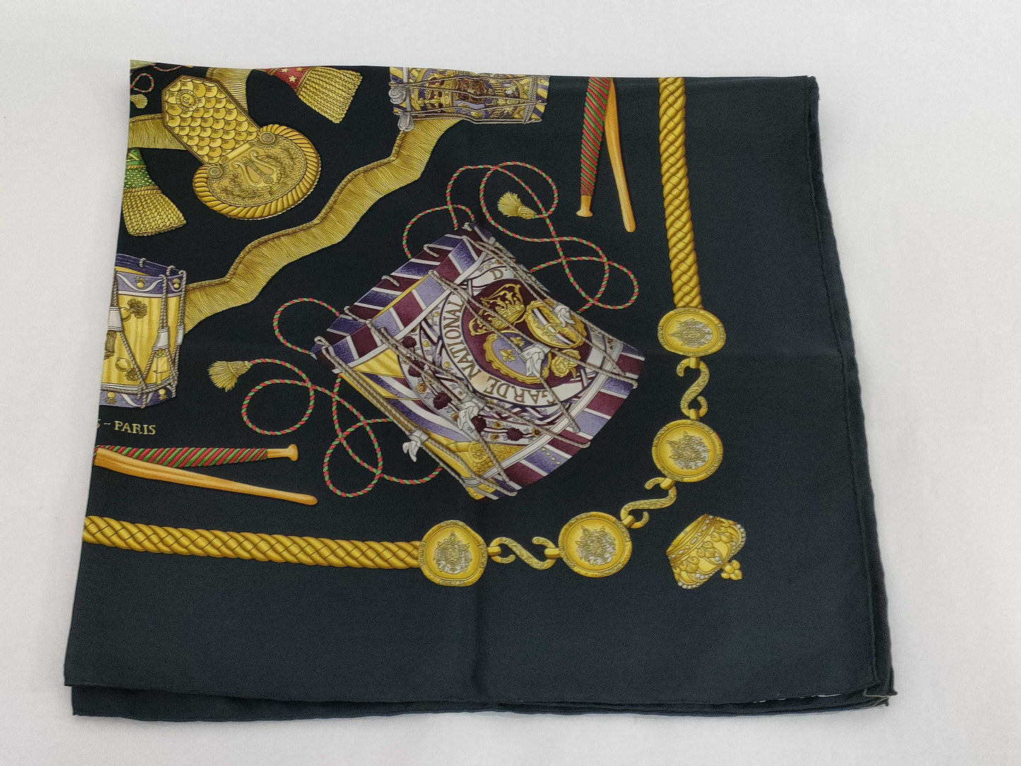 HERMES Carre Carre Tambour Drum Scarf