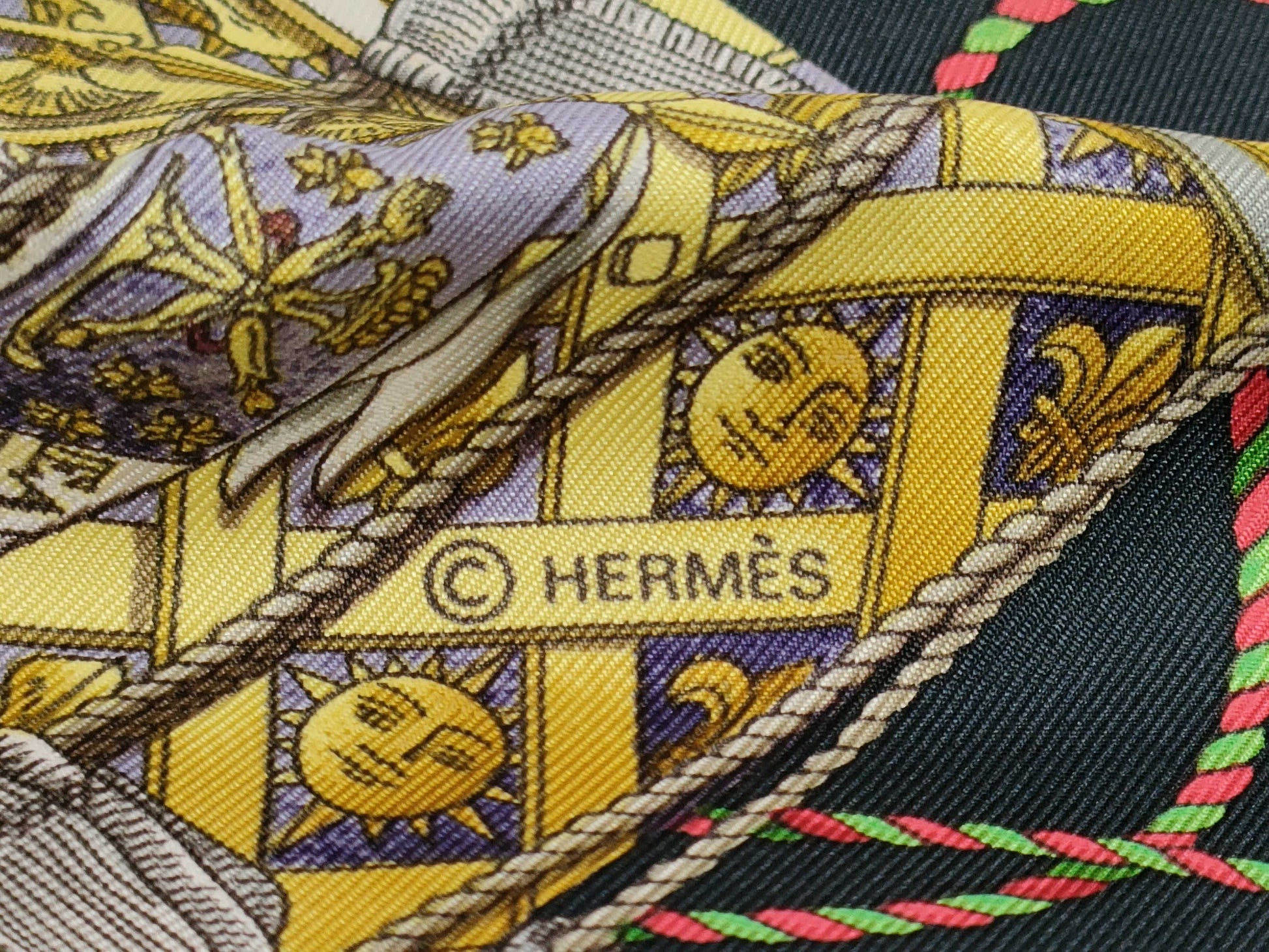 HERMES Carre Carre Tambour Drum Scarf