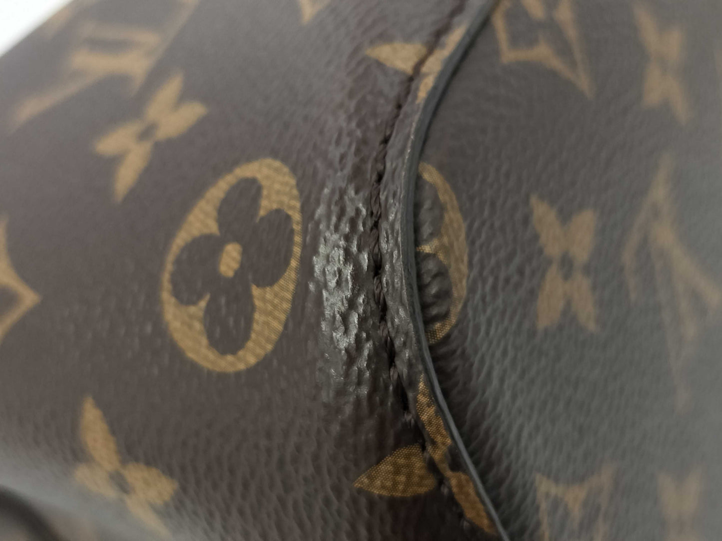 LOUIS VUITTON Monogram M44020 NeoNoe Tote Bag