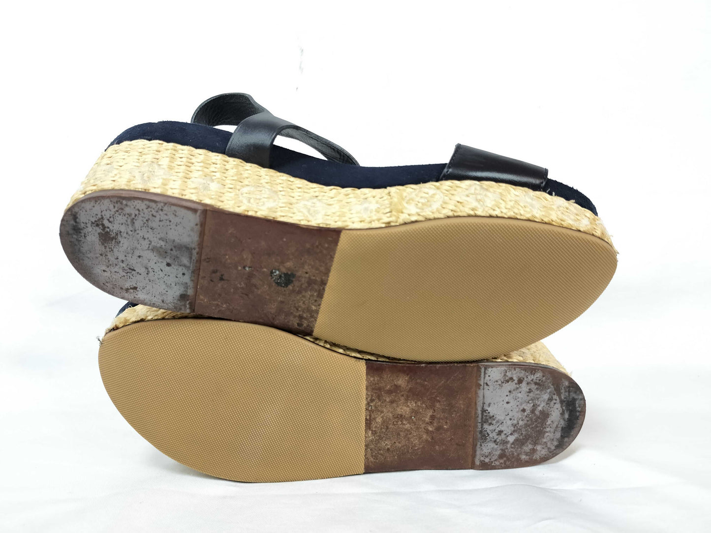 LOUIS VUITTON sandals