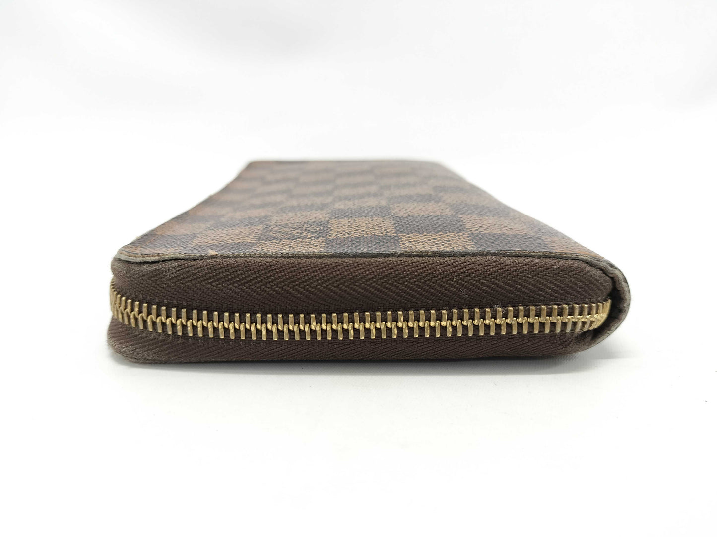 LOUIS VUITTON Damier Zippy Wallet