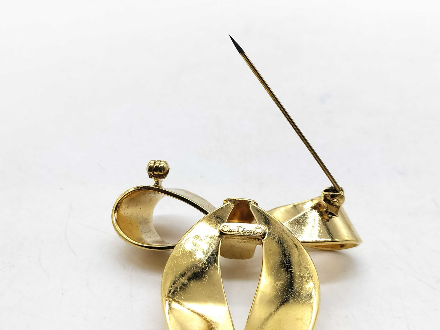 Dior ribbon brooch brooch
