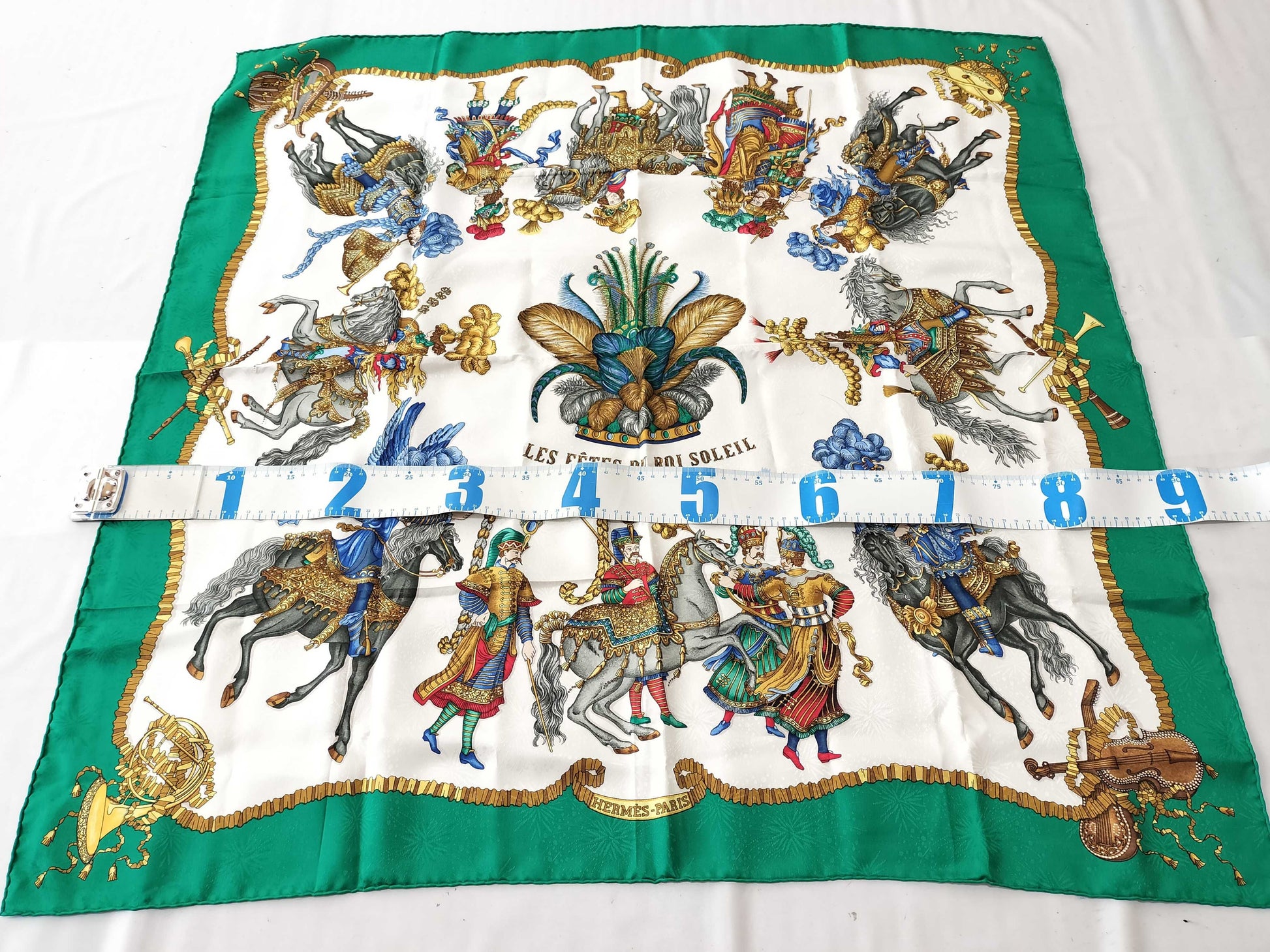 HERMES Carré Daimyo Prince of the Land of the Rising Sun Scarf