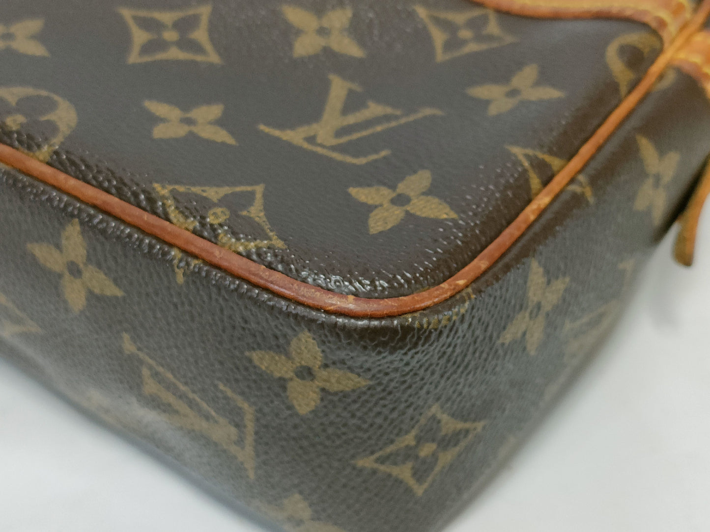 LOUIS VUITTON Monogram Compiègne 23 Second Bag
