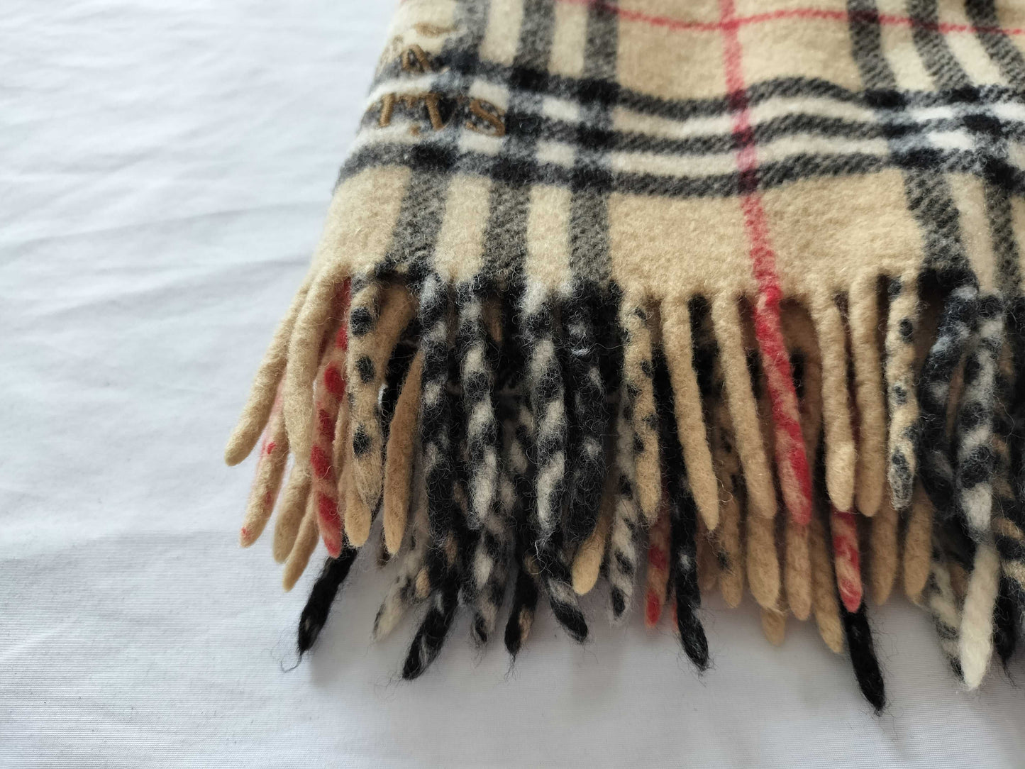 BURBERRY Nova Check Wool Scarf