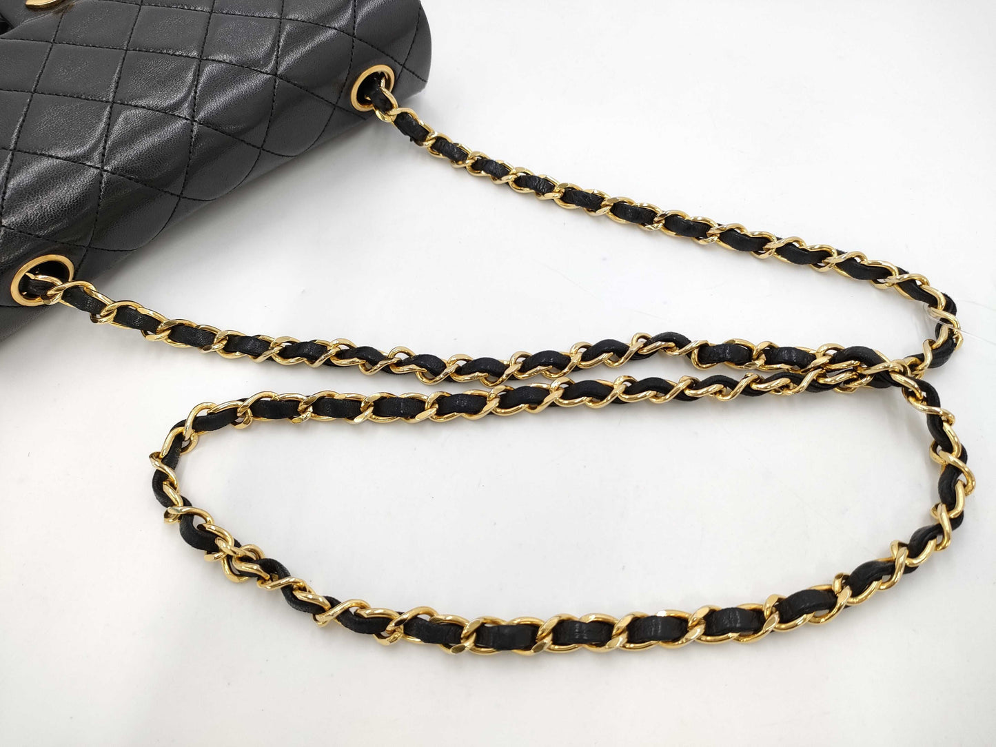 CHANEL Lambskin Matelasse 20 Single Flap/Single Chain Shoulder Bag