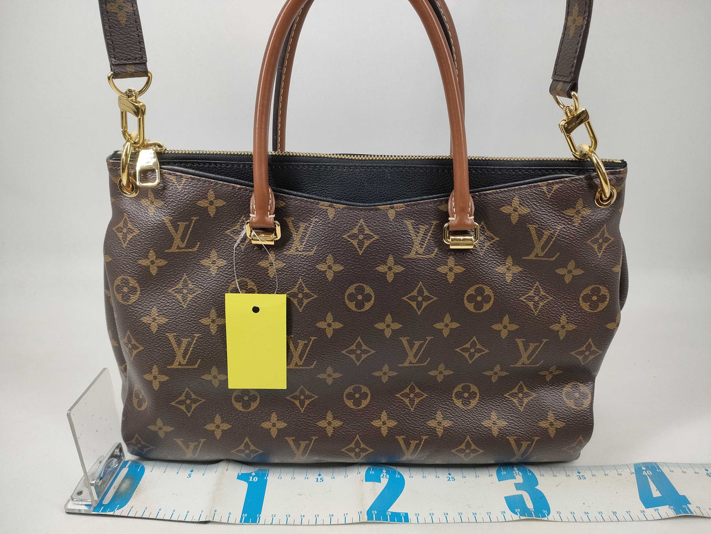 LOUIS VUITTON Monogram M41147 Pallas Handbag