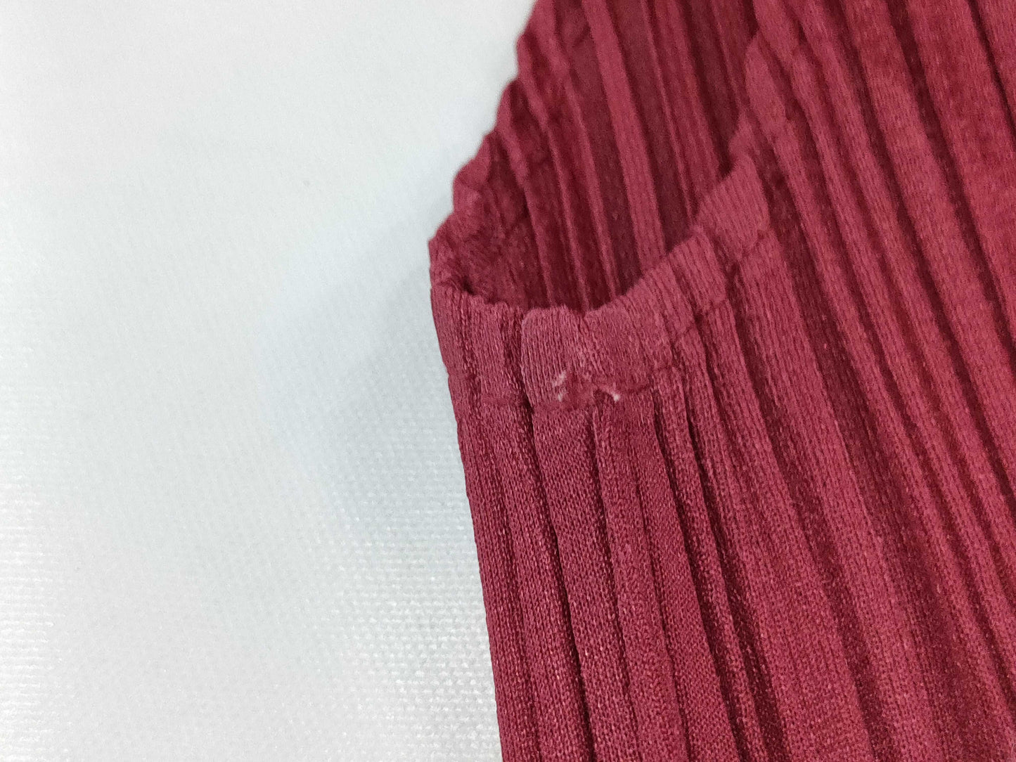 ISSEY MIYAKE Pleats Please Sleeveless Tank Top Red Top