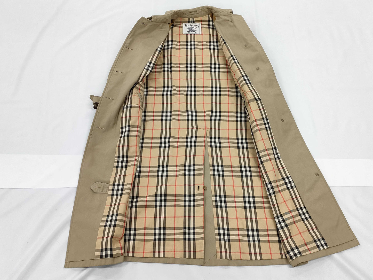 BURBERRY trench coat with Nova check lining