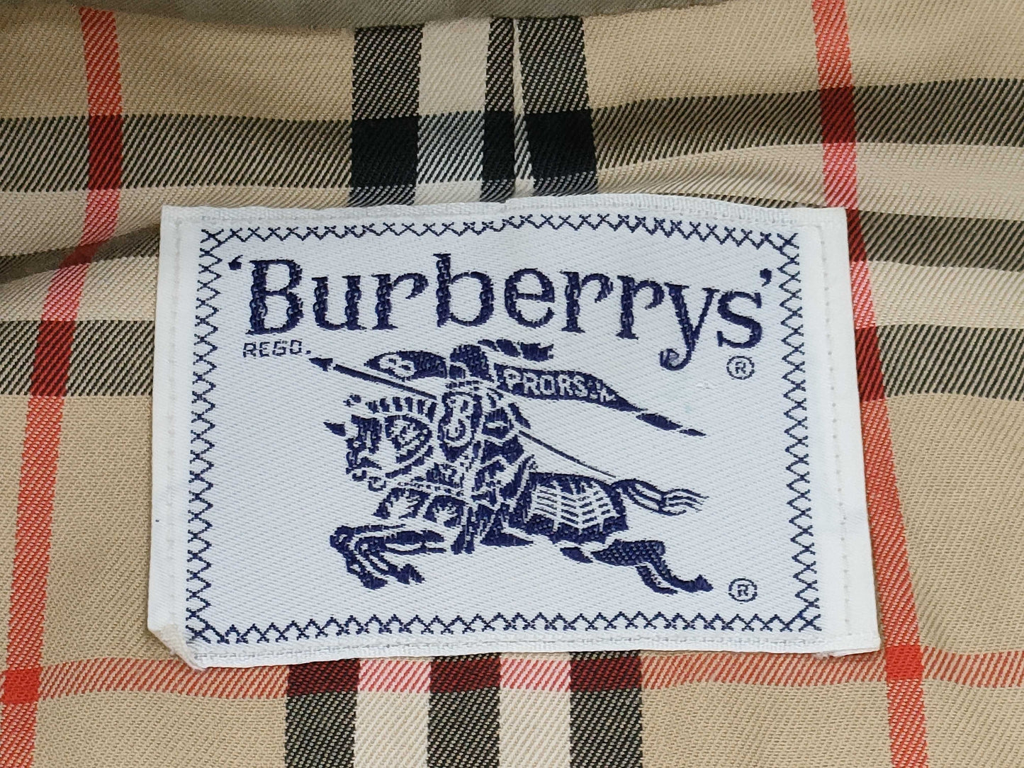 BURBERRY trench coat with Nova check lining