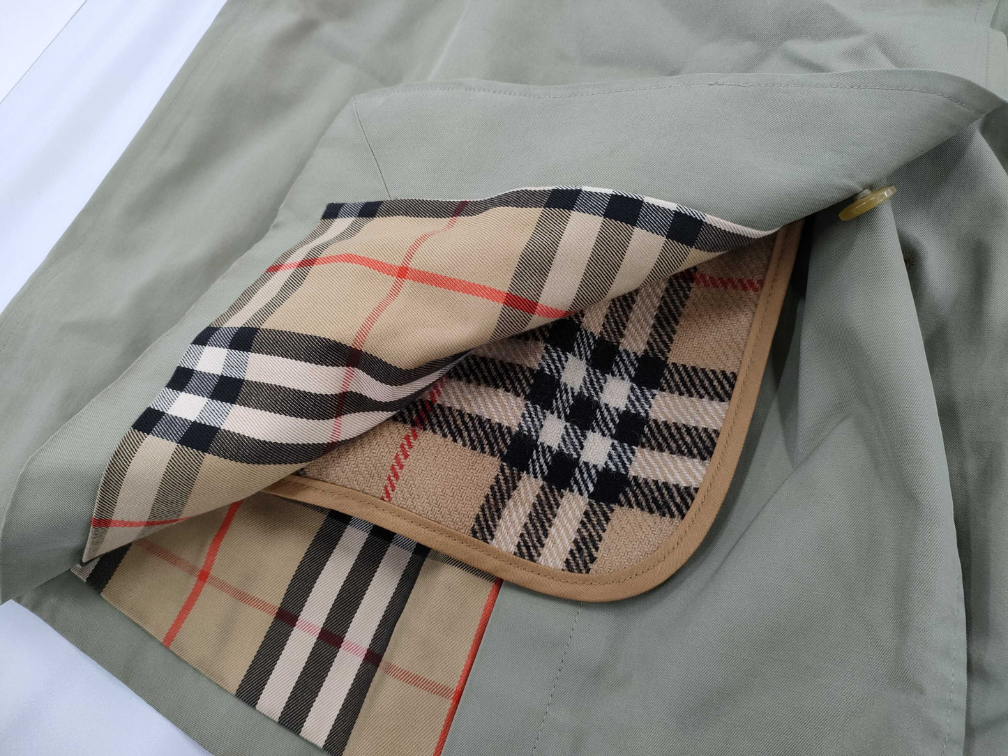BURBERRY Long Coat with Nova Check Interior