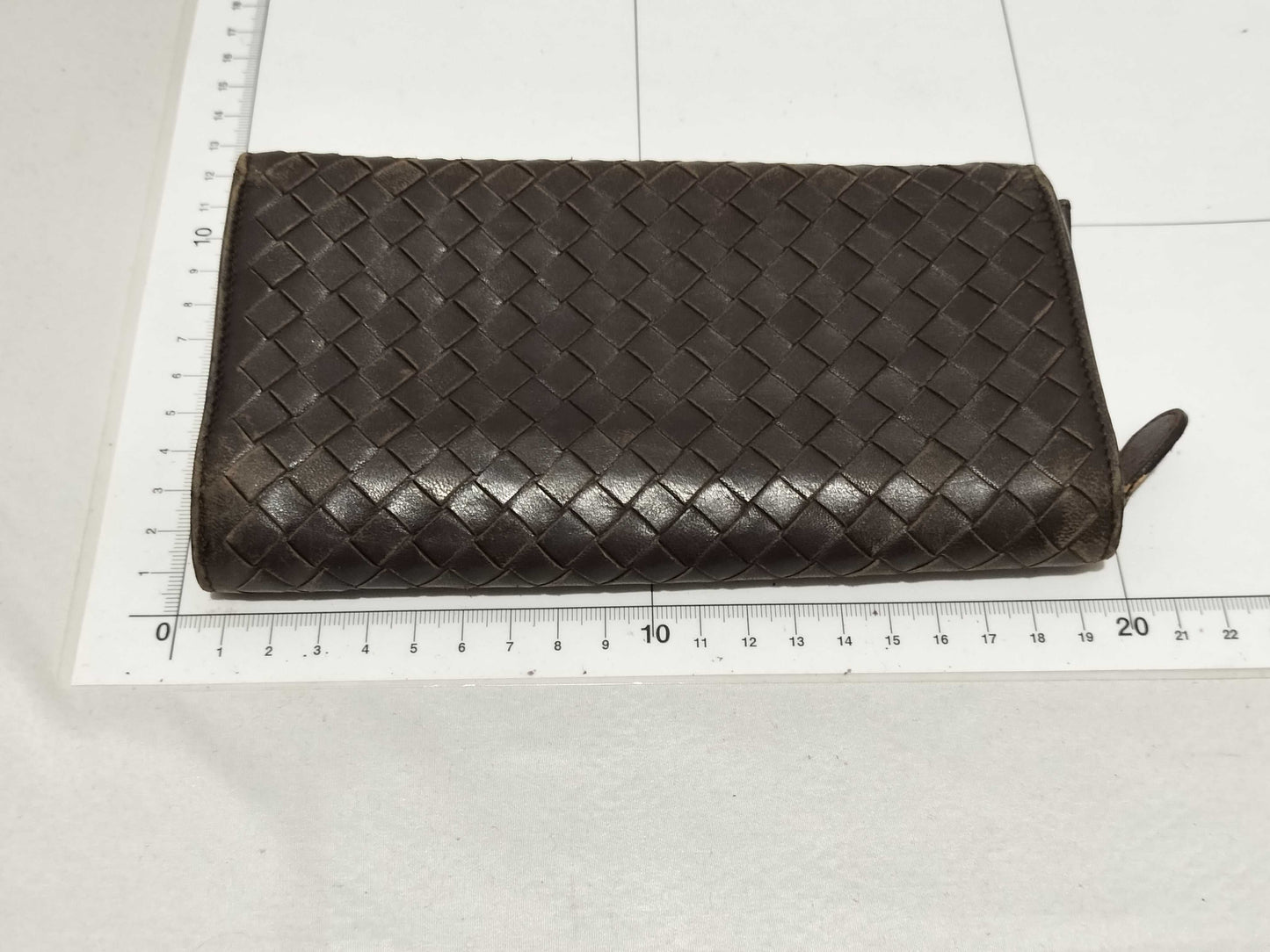 BOTTEGA VENETA Intrecciato Long Wallet