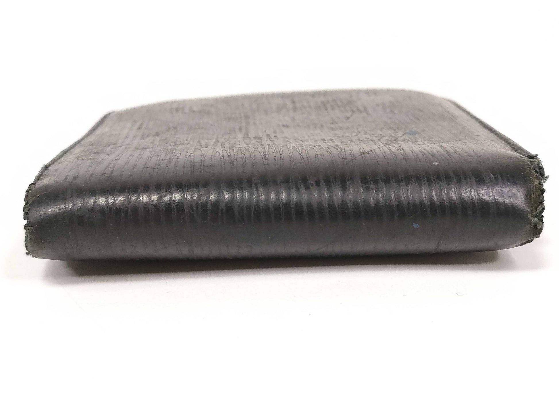 LOUIS VUITTON Epi Bifold Wallet