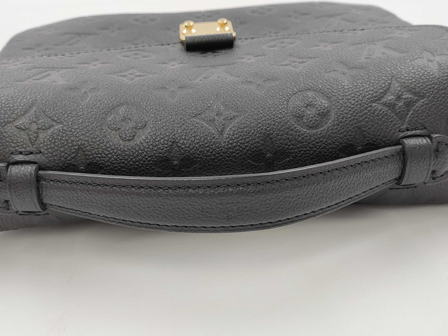 LOUIS VUITTON Monogram Empreinte M41487 Pochette Metis MM Shoulder Bag