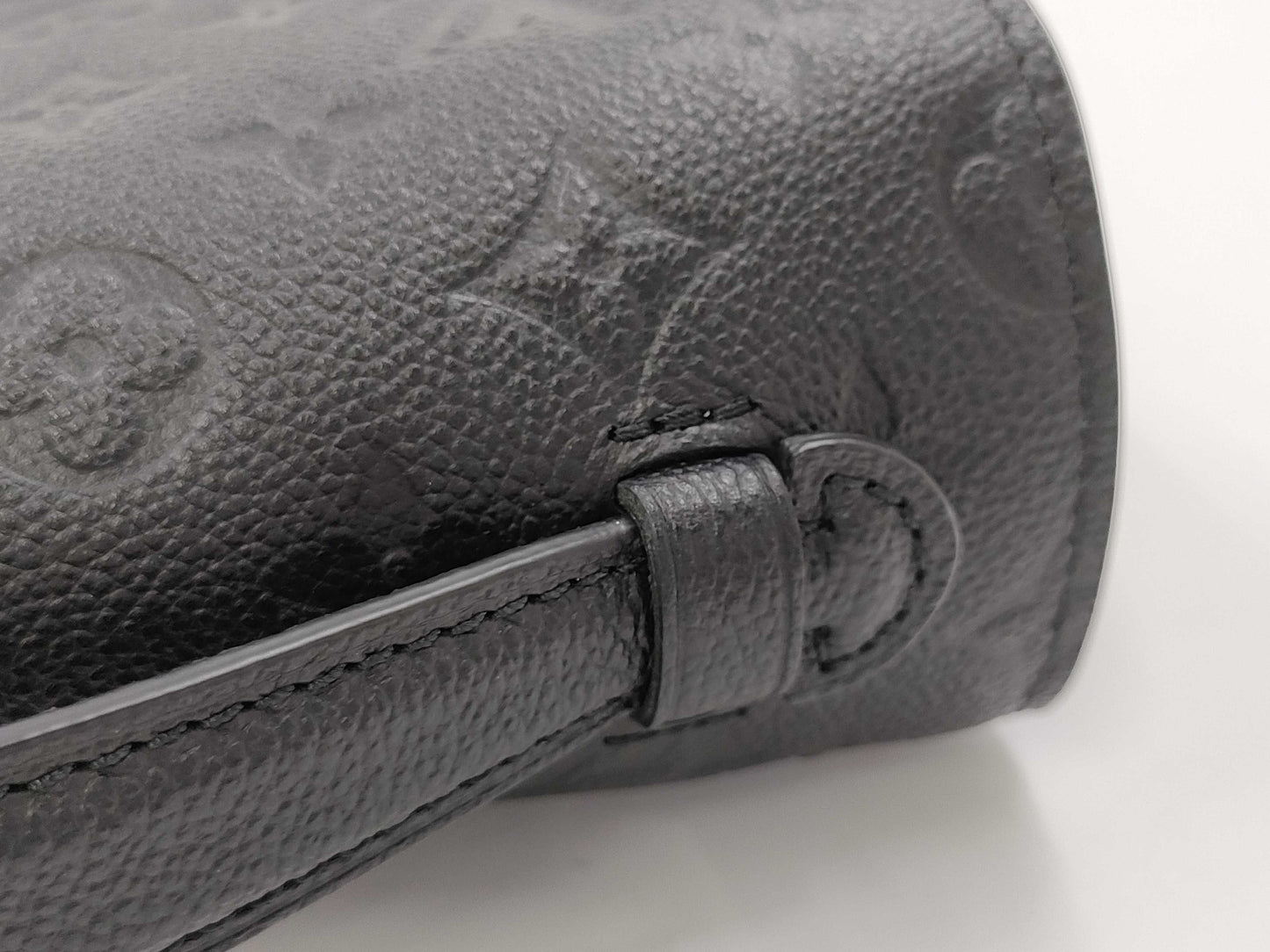 LOUIS VUITTON Monogram Empreinte M41487 Pochette Metis MM Shoulder Bag