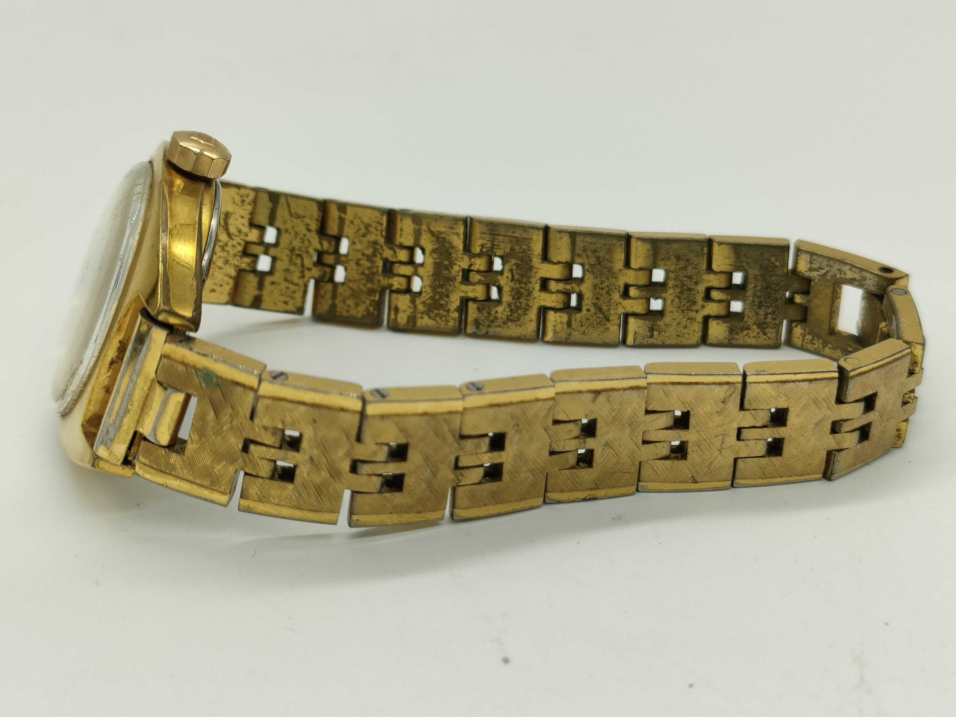 ZENITH Vintage 122E388 Women's Watch with Aftermarket Strap