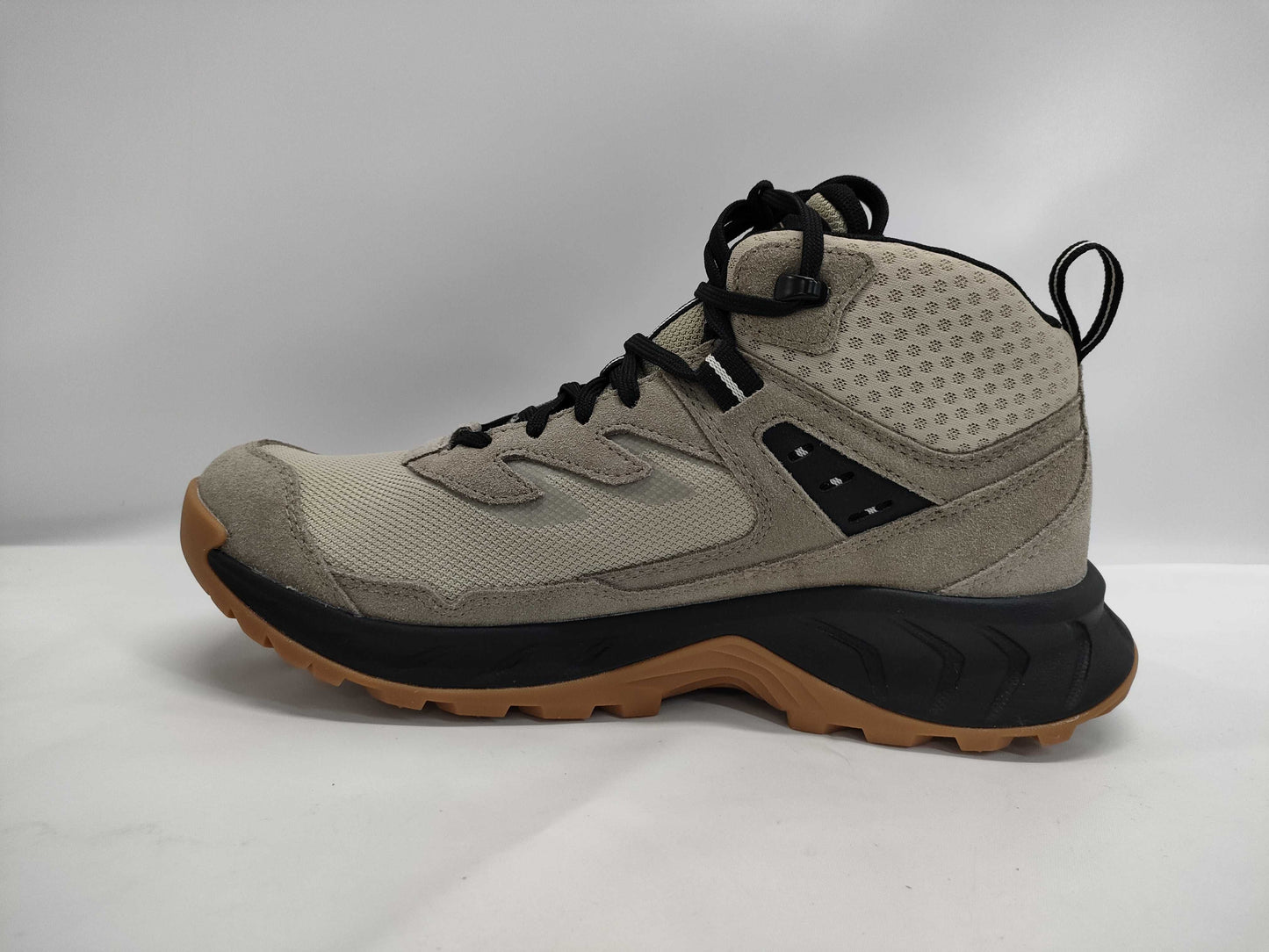 Keen hiking sneakers