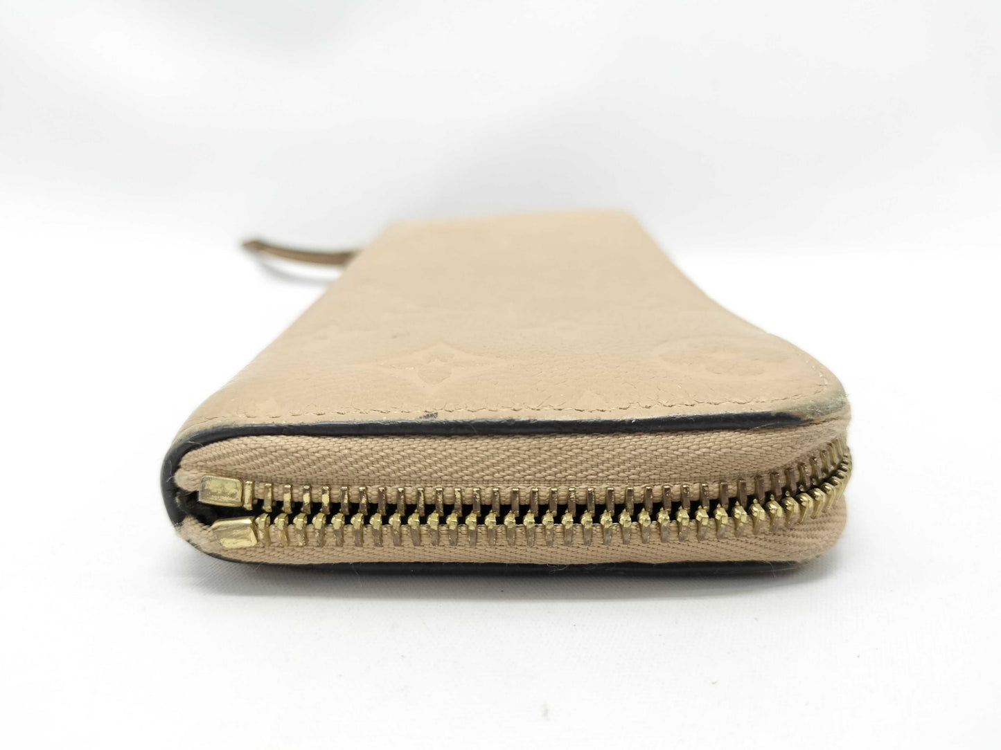 LOUIS VUITTON Monogram Empreinte Zippy Wallet