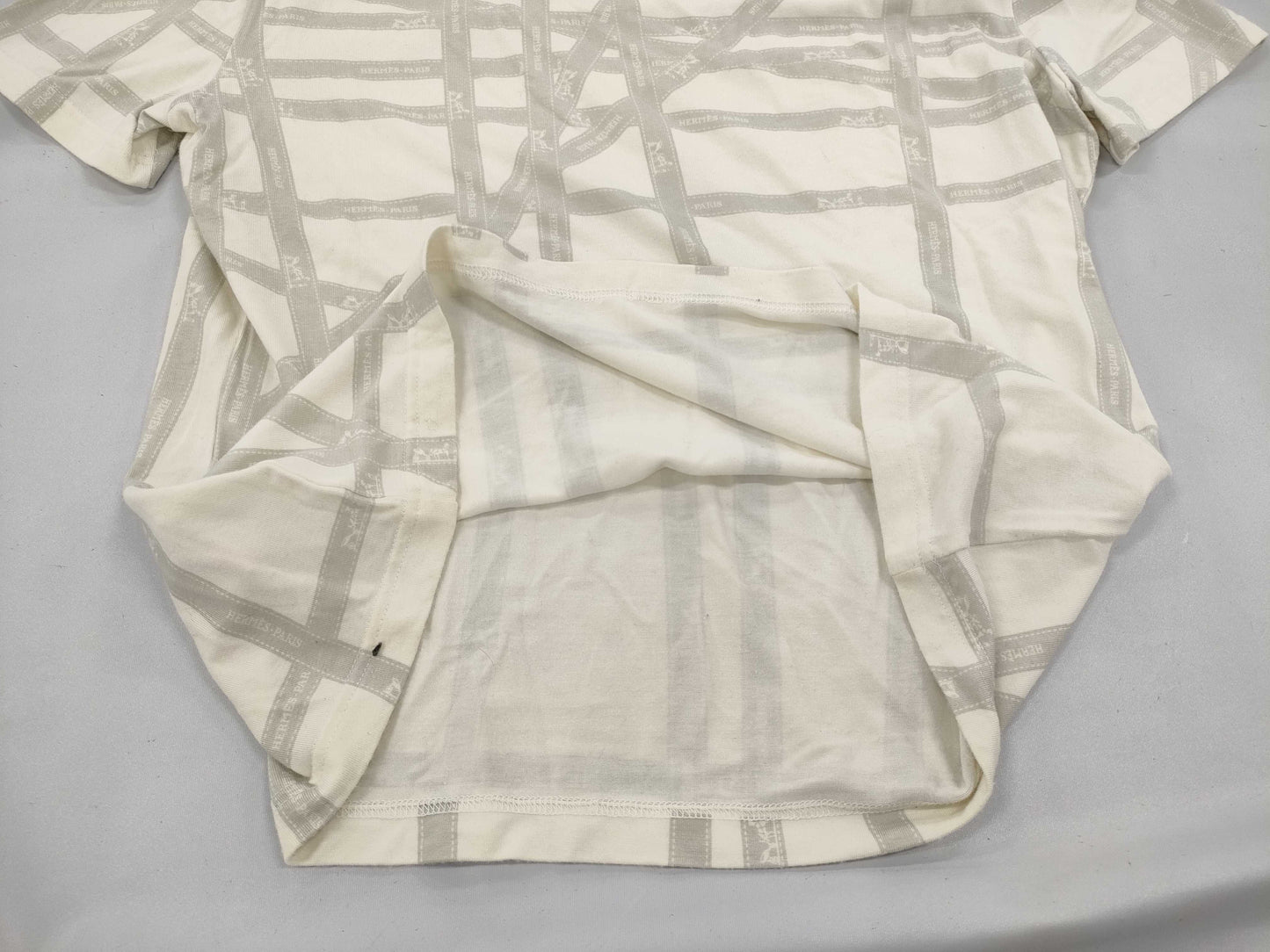 HERMES Ribbon Shirt T-shirt