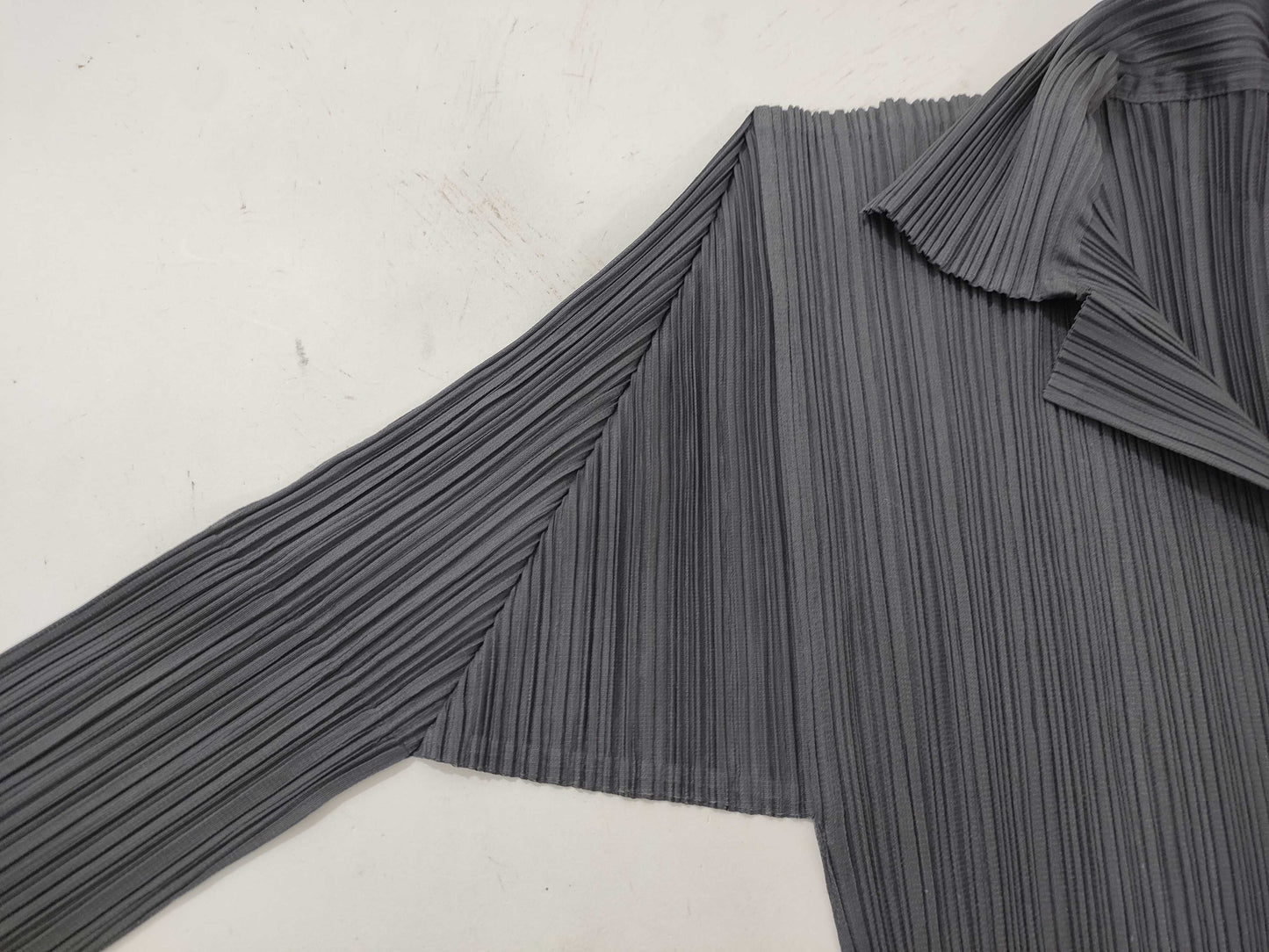 ISSEY MIYAKE Pleats Please Jacket, Cut and Sewn, Long Sleeve Jacket