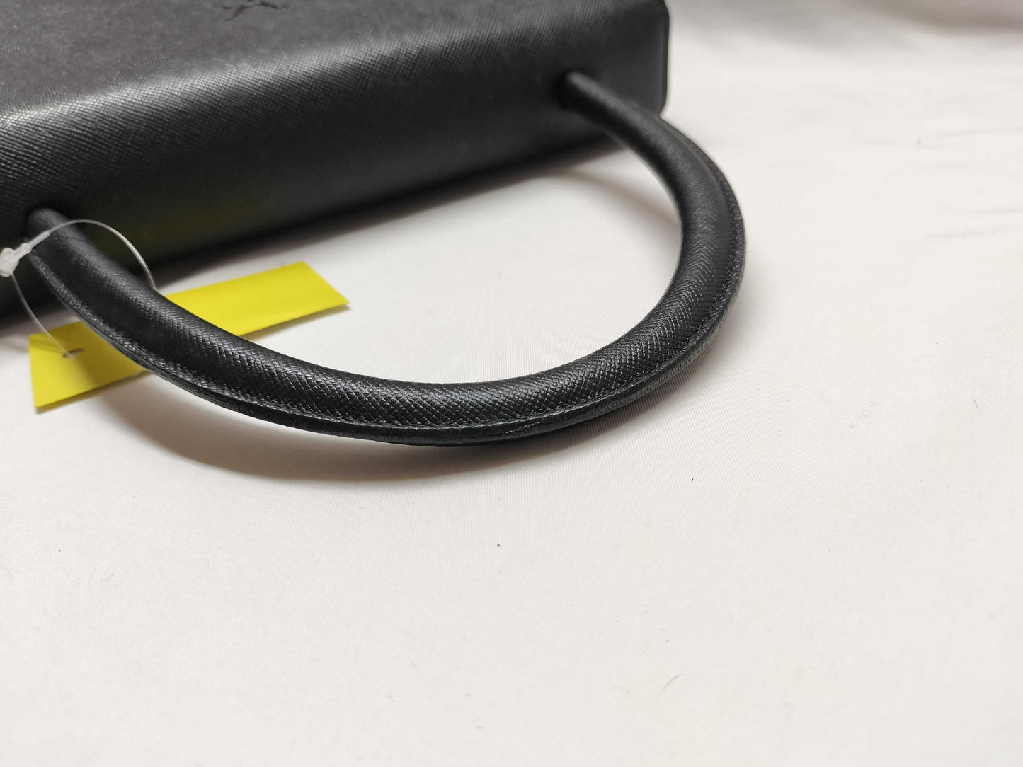 Yves Saint Laurent YSL/Cassandra Logo Leather Handbag