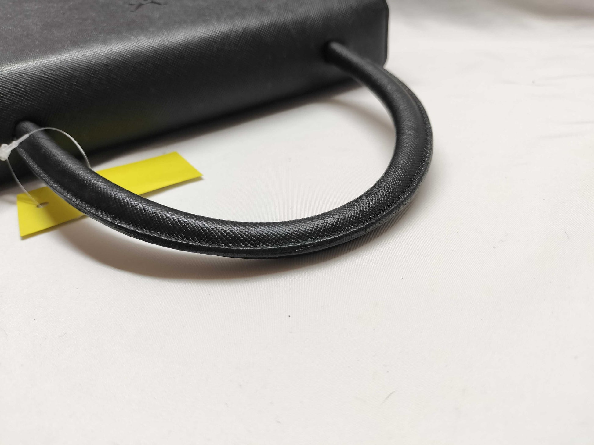 Yves Saint Laurent YSL/Cassandra Logo Leather Handbag