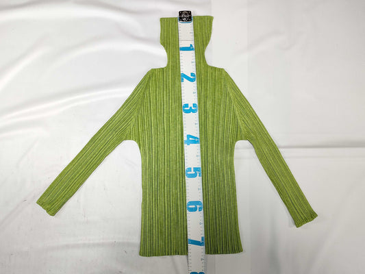 ISSEY MIYAKE Pleats Please Solid Top Green Top