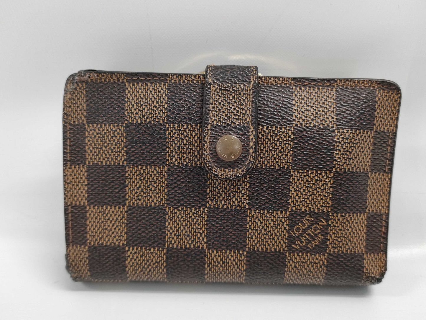 LOUIS VUITTON Damier clasp bifold wallet