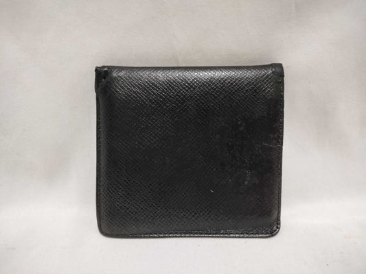 LOUIS VUITTON Taiga Porte Carte Credit Wallet