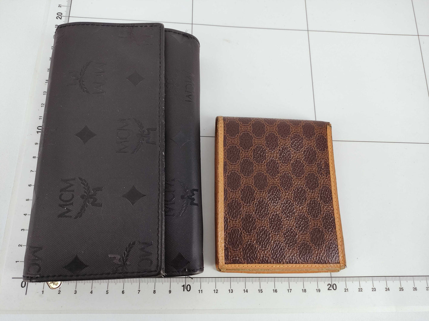 LOUIS VUITTON Monogram Wallet Set