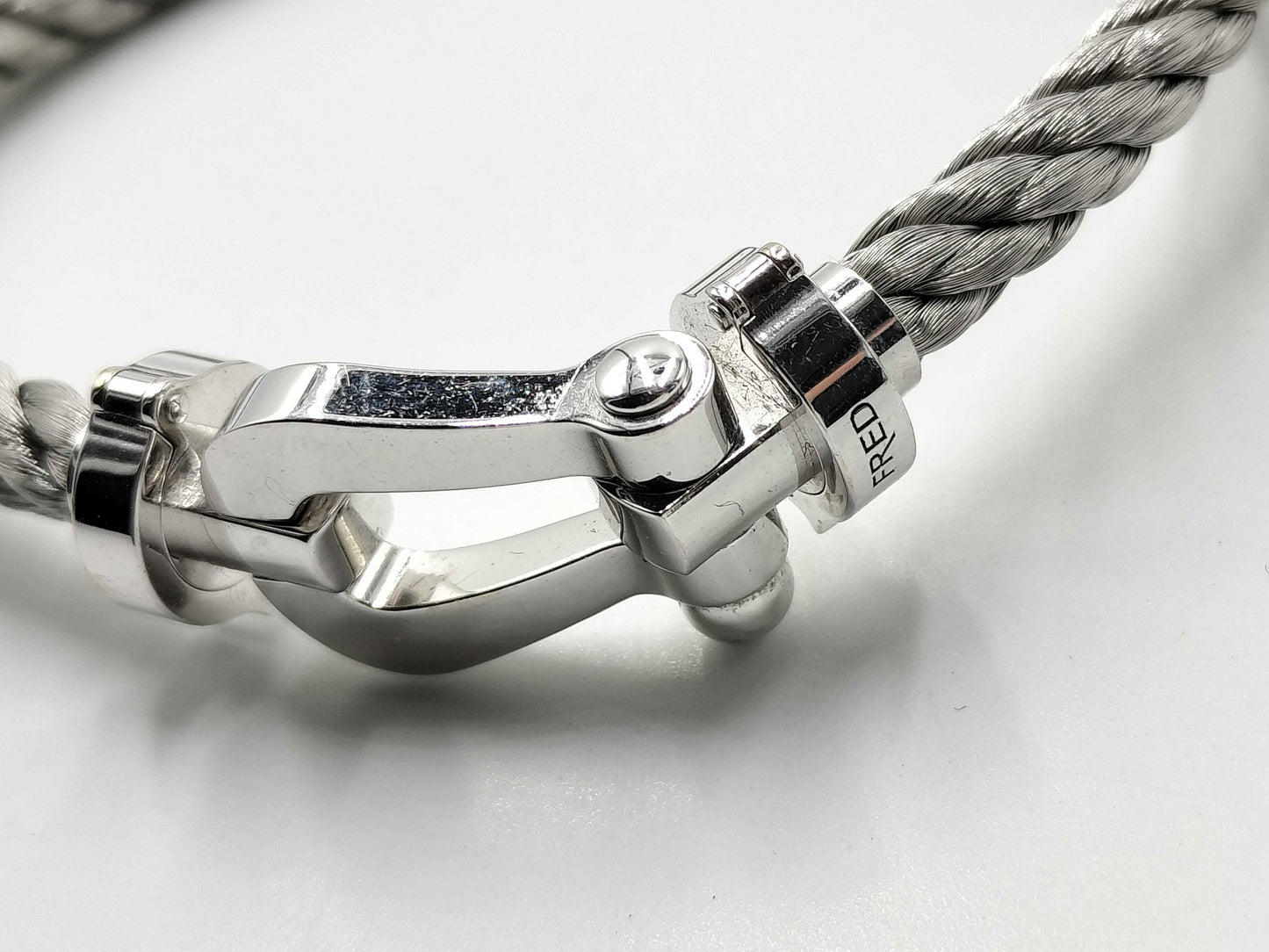 FRED Force 10 Large WG AU750/SS 20.3g Bracelet/Bangle