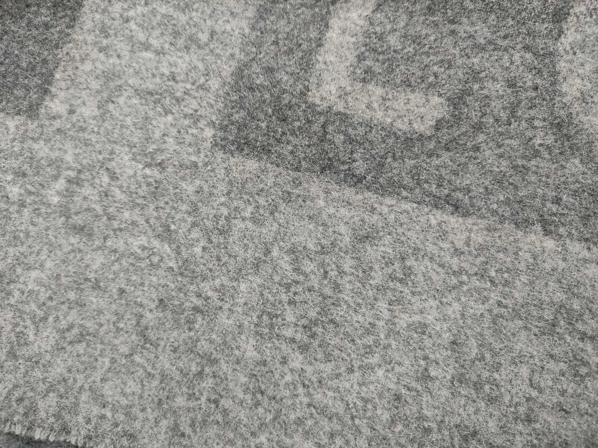 LOUIS VUITTON Scarf Logo 100% Cashmere Gray Scarf