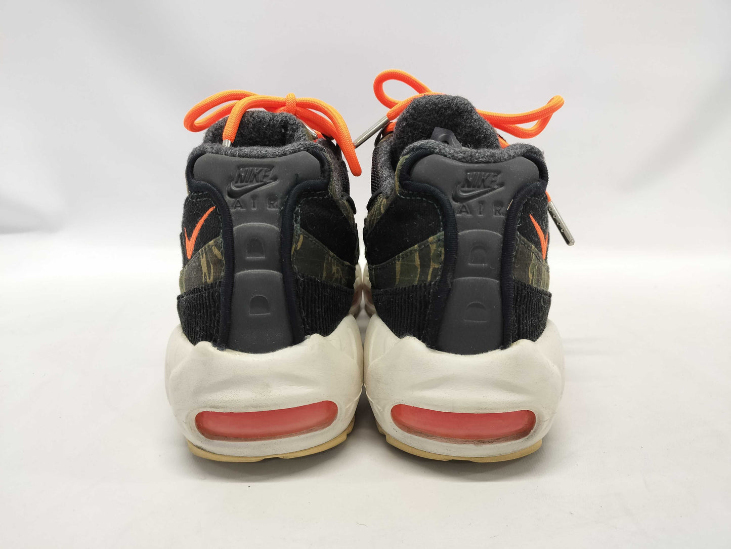 NIKE AV3866-001 Air Max 95 x Carhartt Sneakers