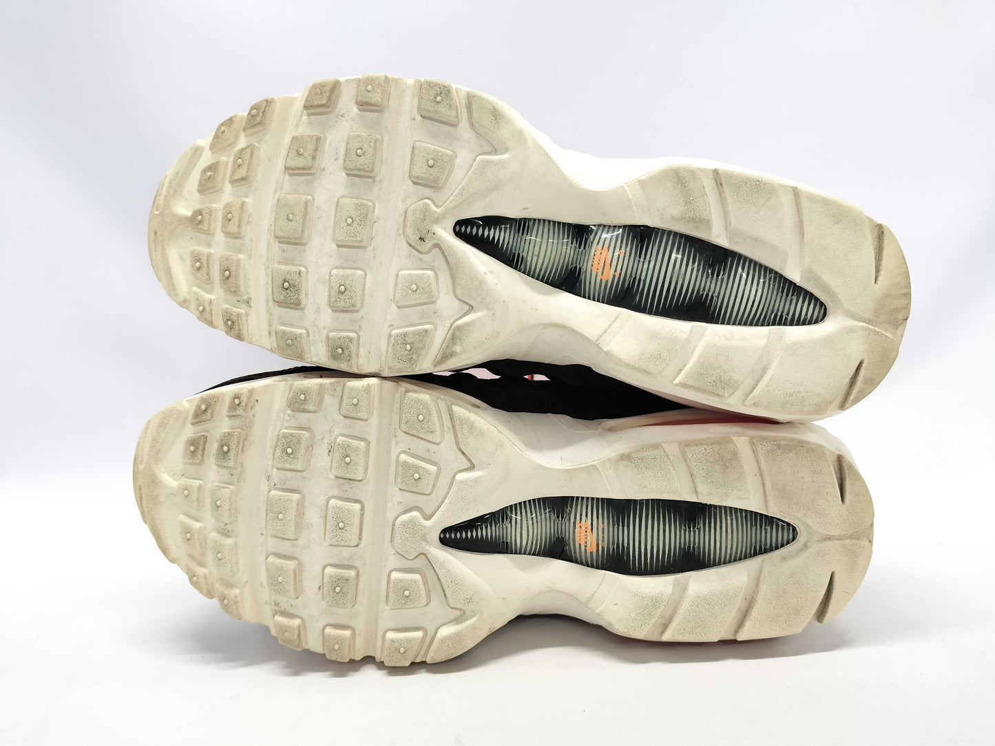 NIKE AV3866-001 Air Max 95 x Carhartt Sneakers