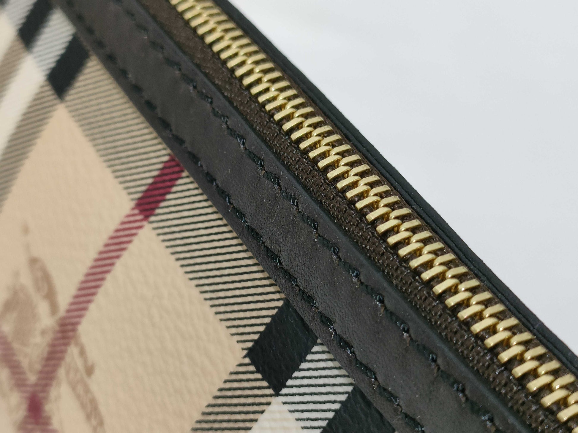 BURBERRY Pouch Pouch