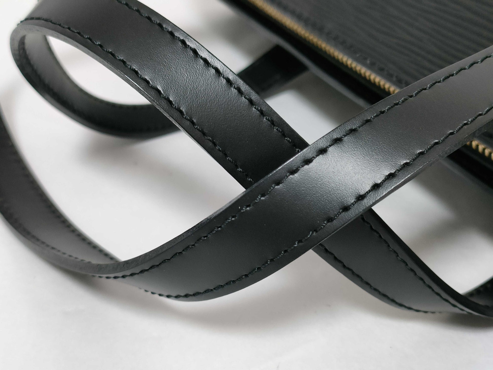 LOUIS VUITTON Epi Soufflot Handbag with Pouch, Boston Bag