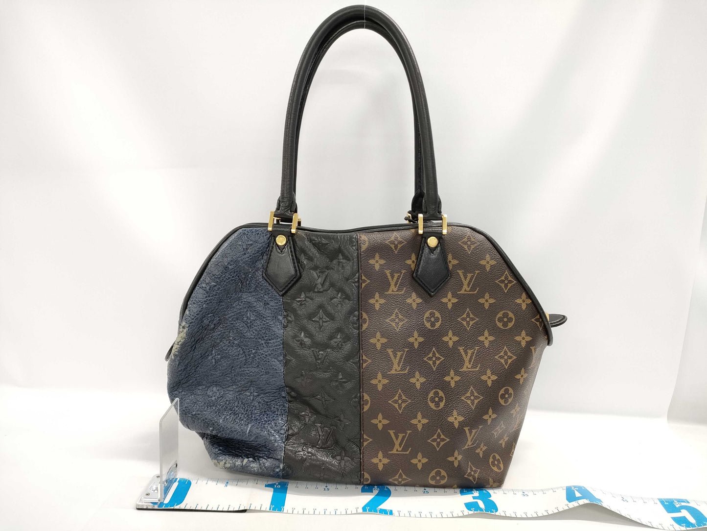 LOUIS VUITTON Monogram Blocks Tote Bag