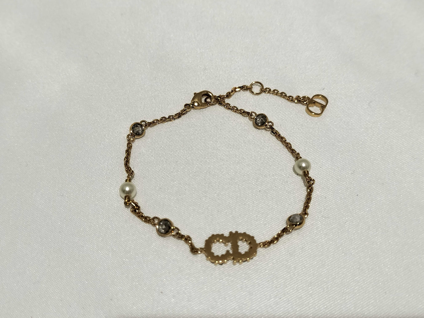 Dior Logo Bracelet Bracelet Bangle