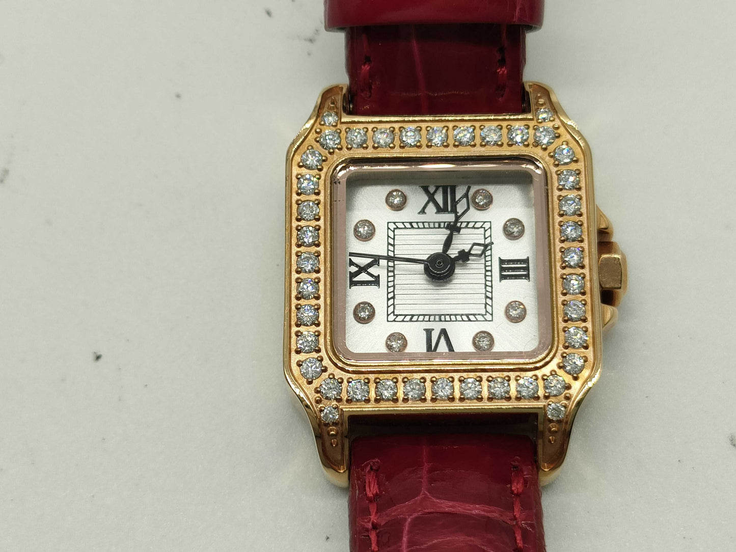 Lunage AD-001 Women's Watch