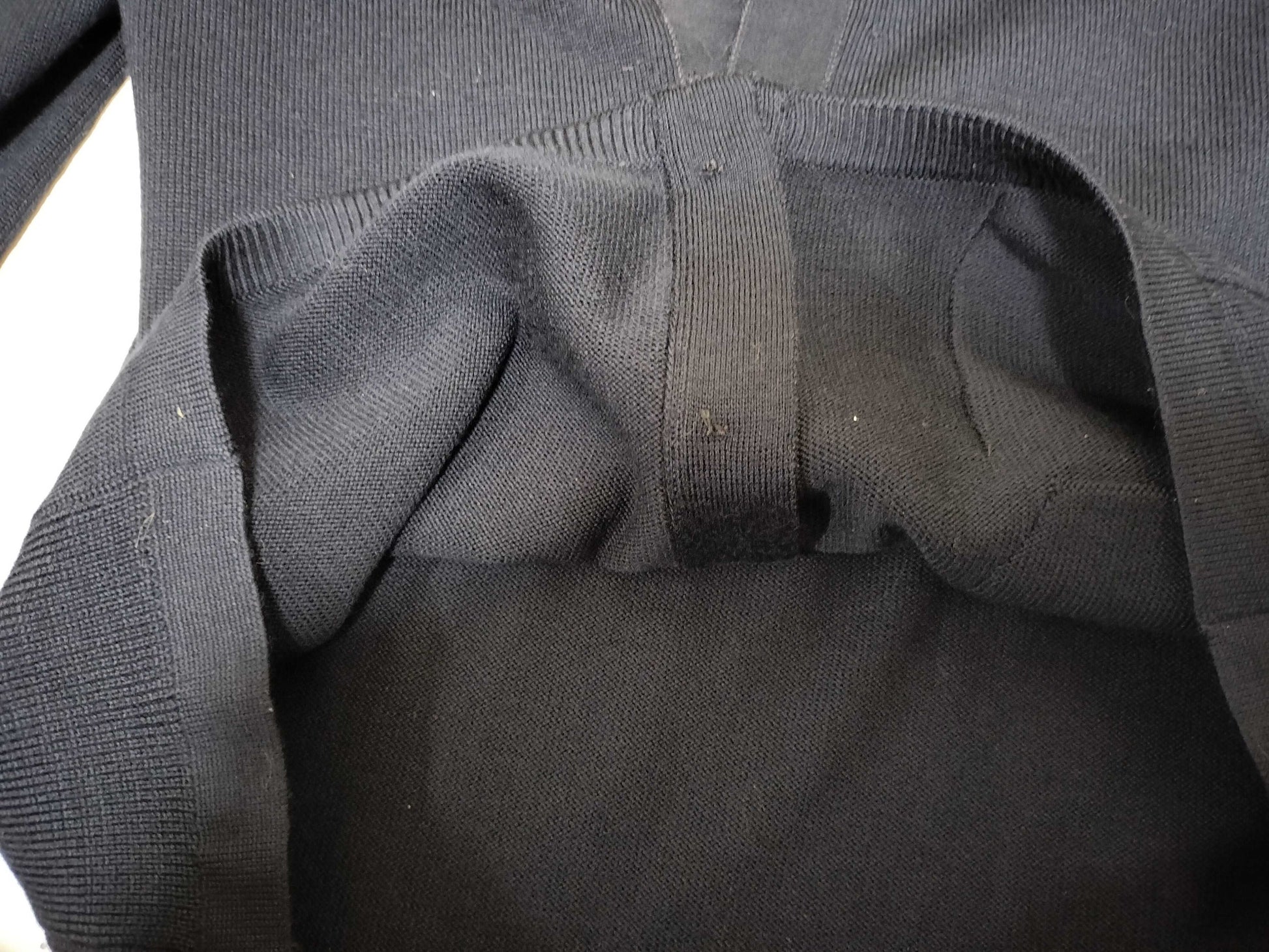 Salvatore Ferragamo Cardigan/Navy/Silver Buttons/Fluffy Cardigan