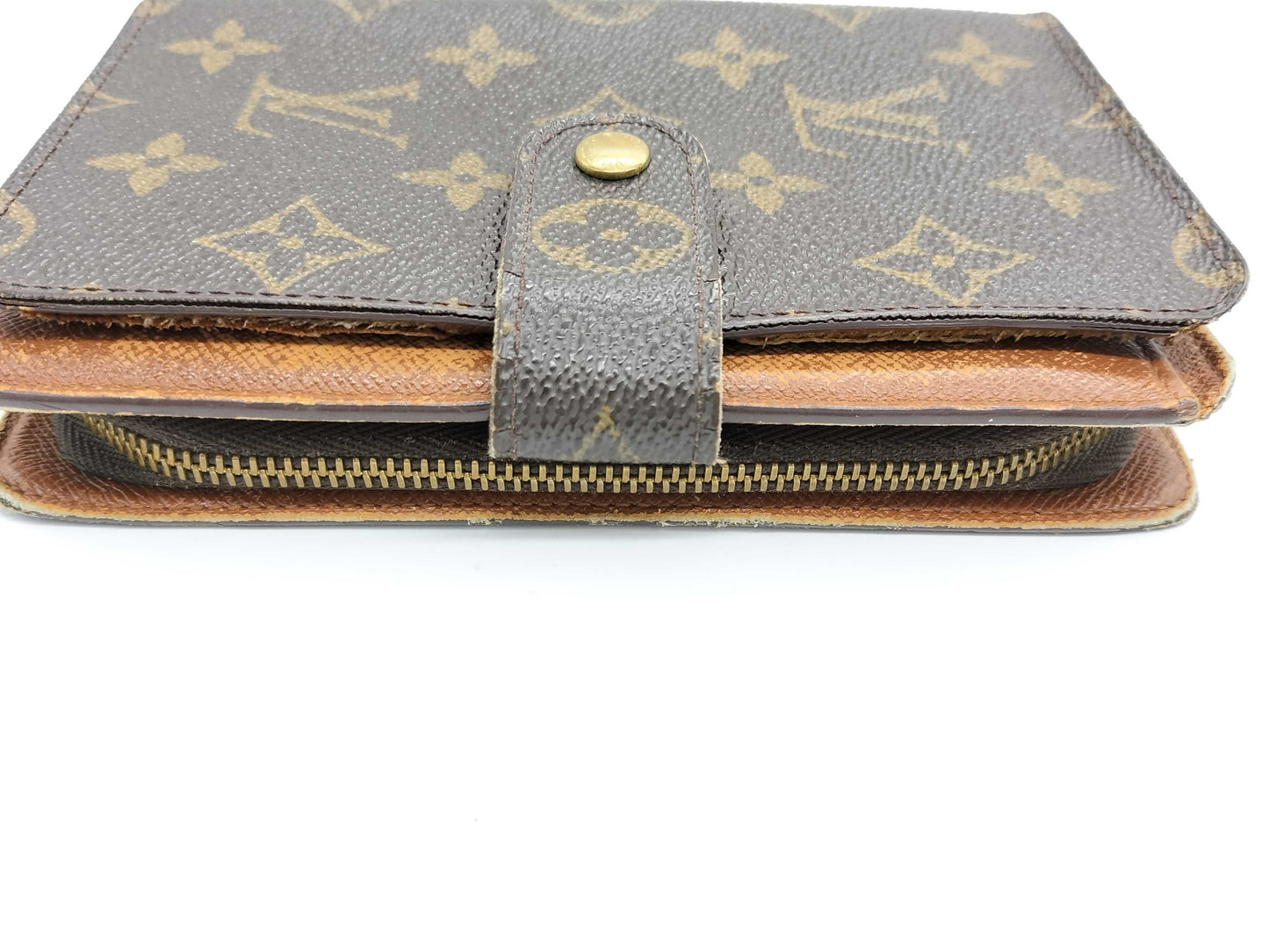 LOUIS VUITTON Monogram Folding Wallet