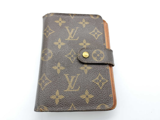 LOUIS VUITTON Monogram Folding Wallet