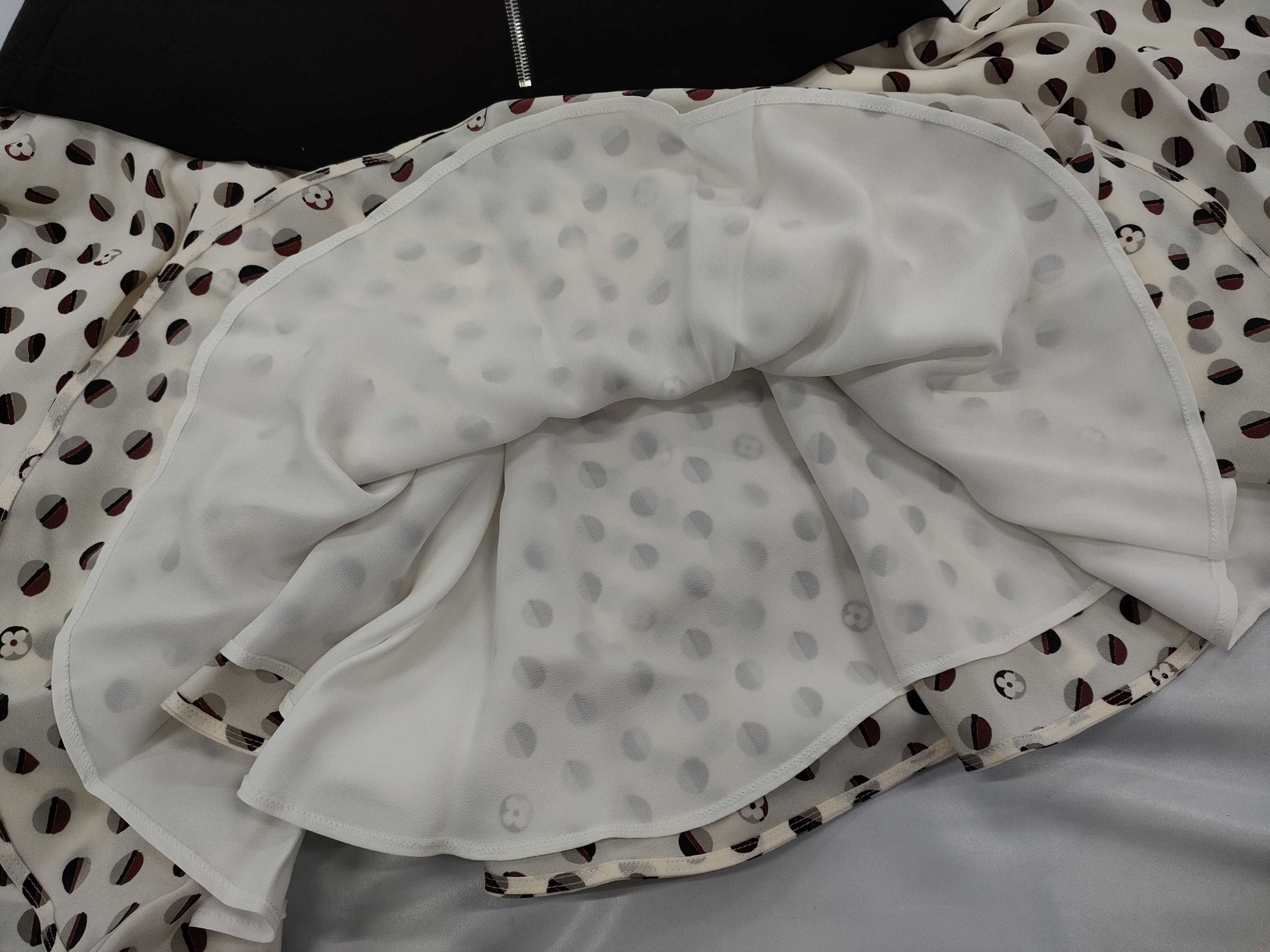 LOUIS VUITTON Skirt Skirt