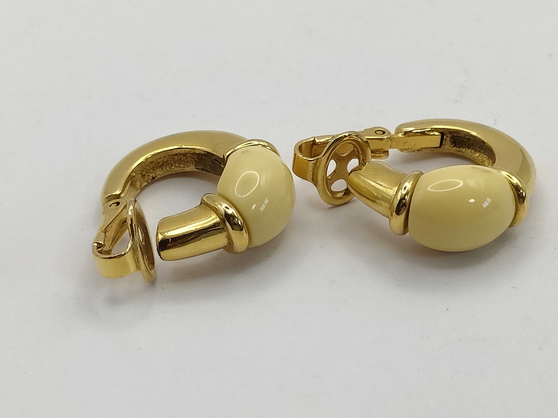 GIVENCHY Earrings with Stones