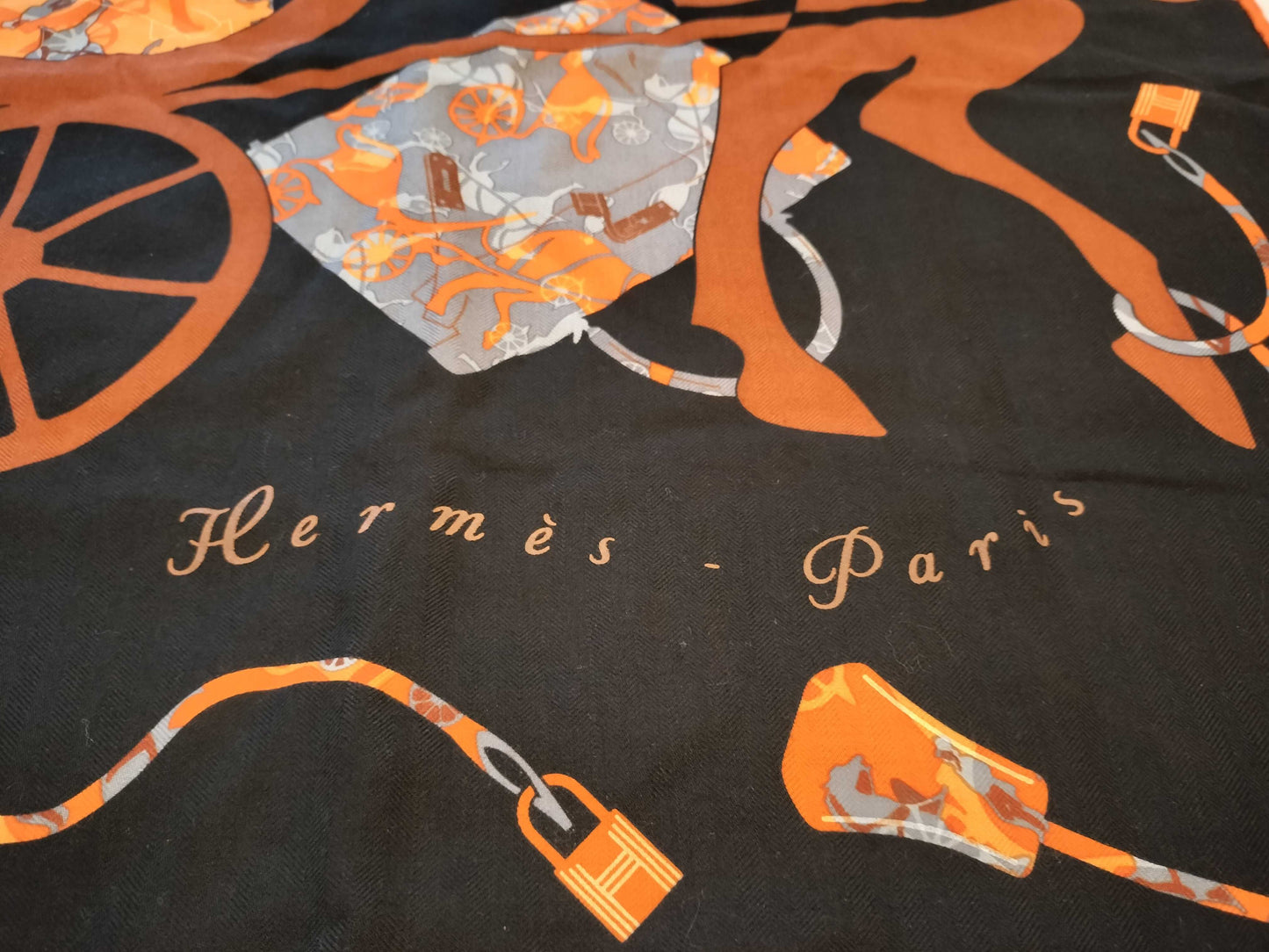 HERMES Kelly en Caleche 140 Scarf