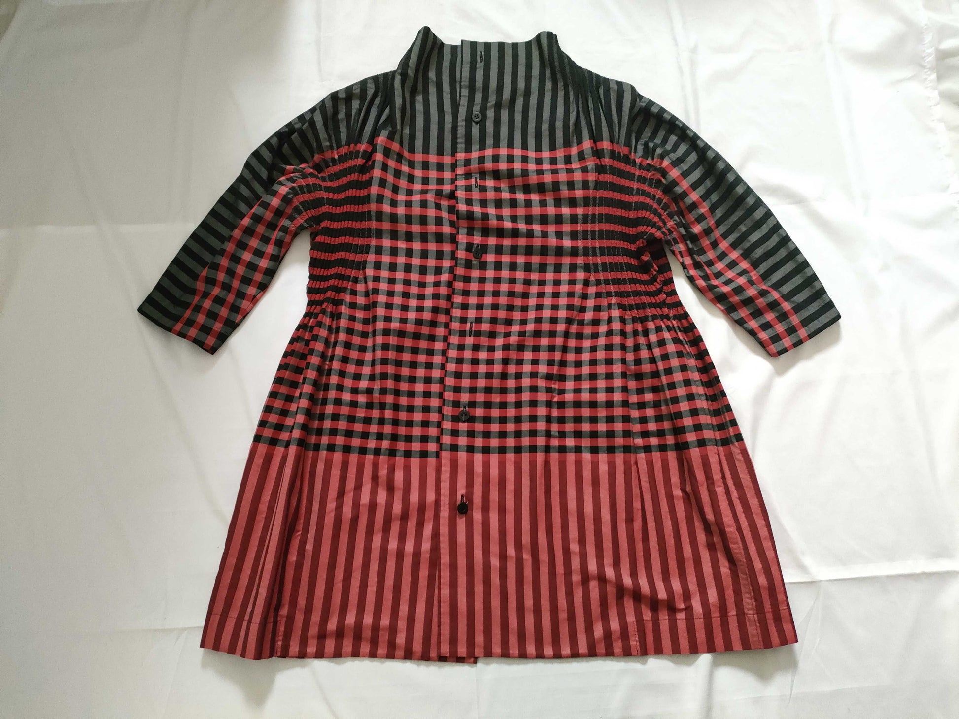 ISSEY MIYAKE Check Long Shirt