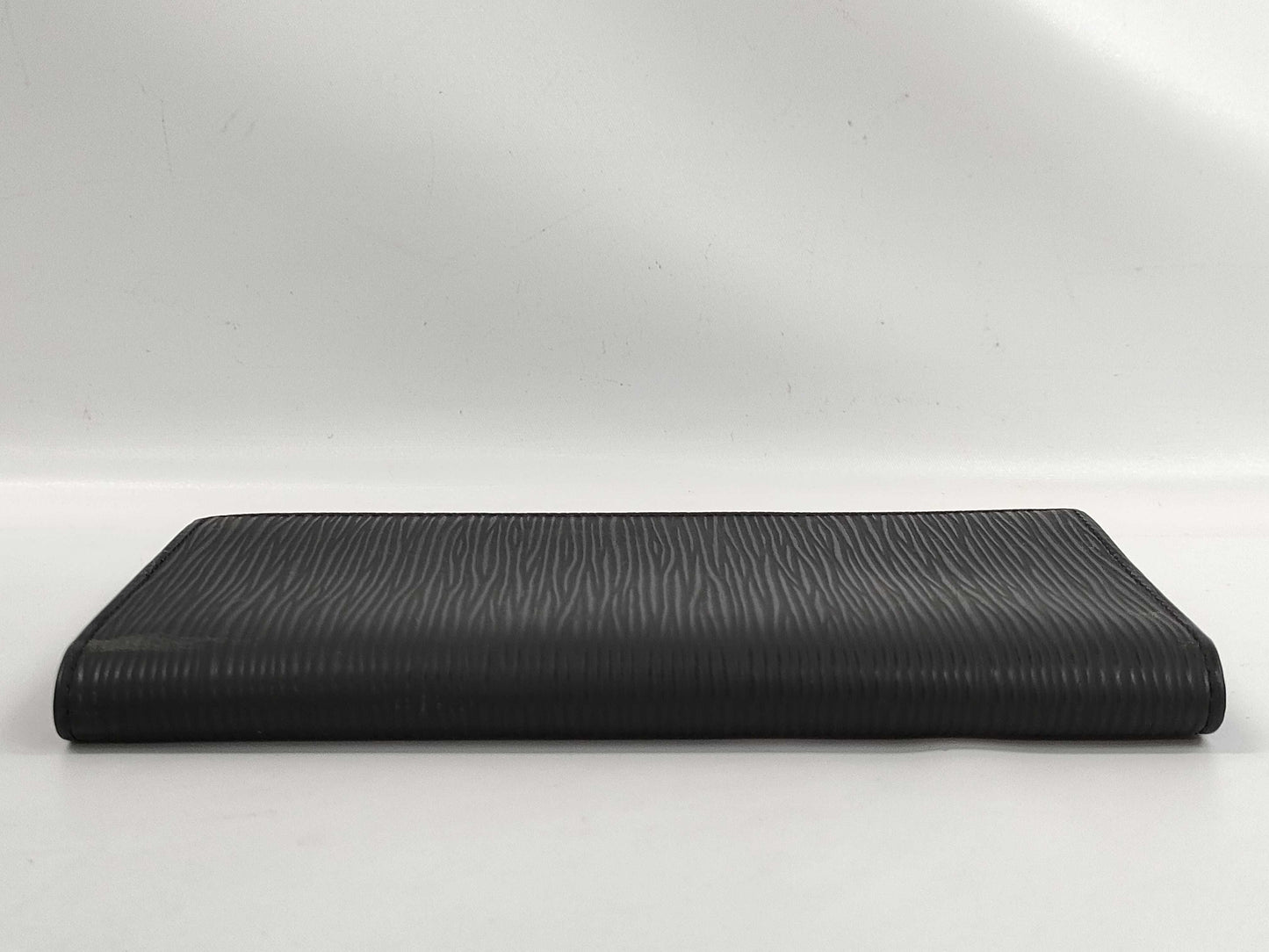 LOUIS VUITTON Epi Wallet