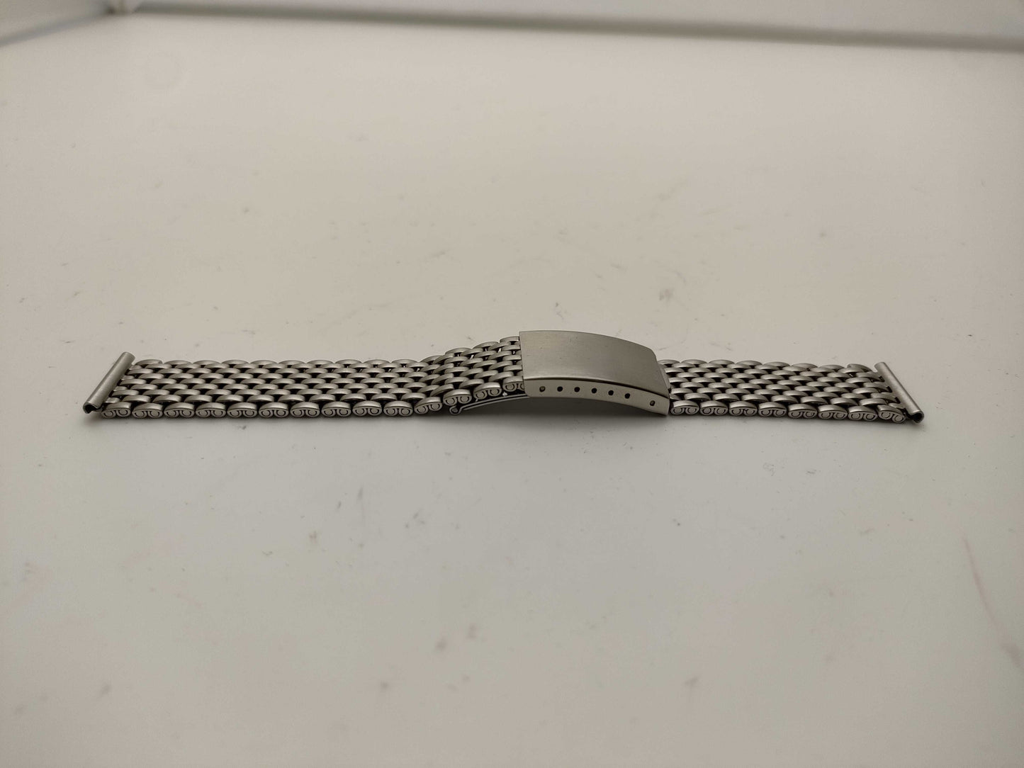 Mr. Beads 20mm 9-Rice Bracelet Stainless Steel Band Men's Watch