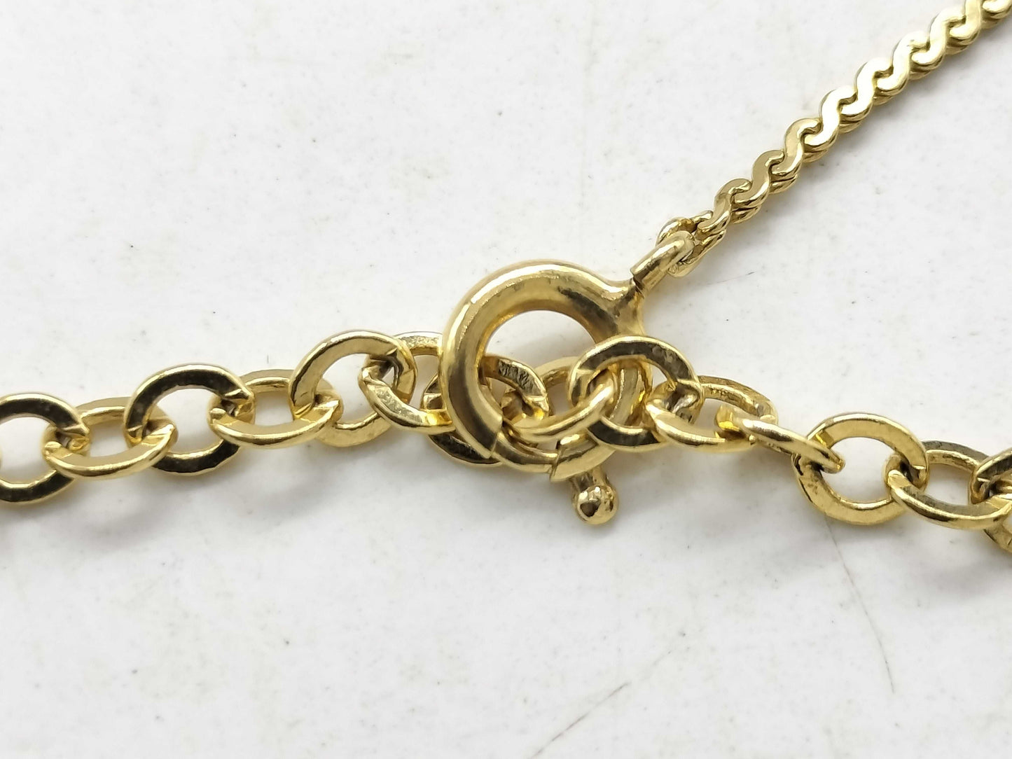 Dior logo necklace necklace